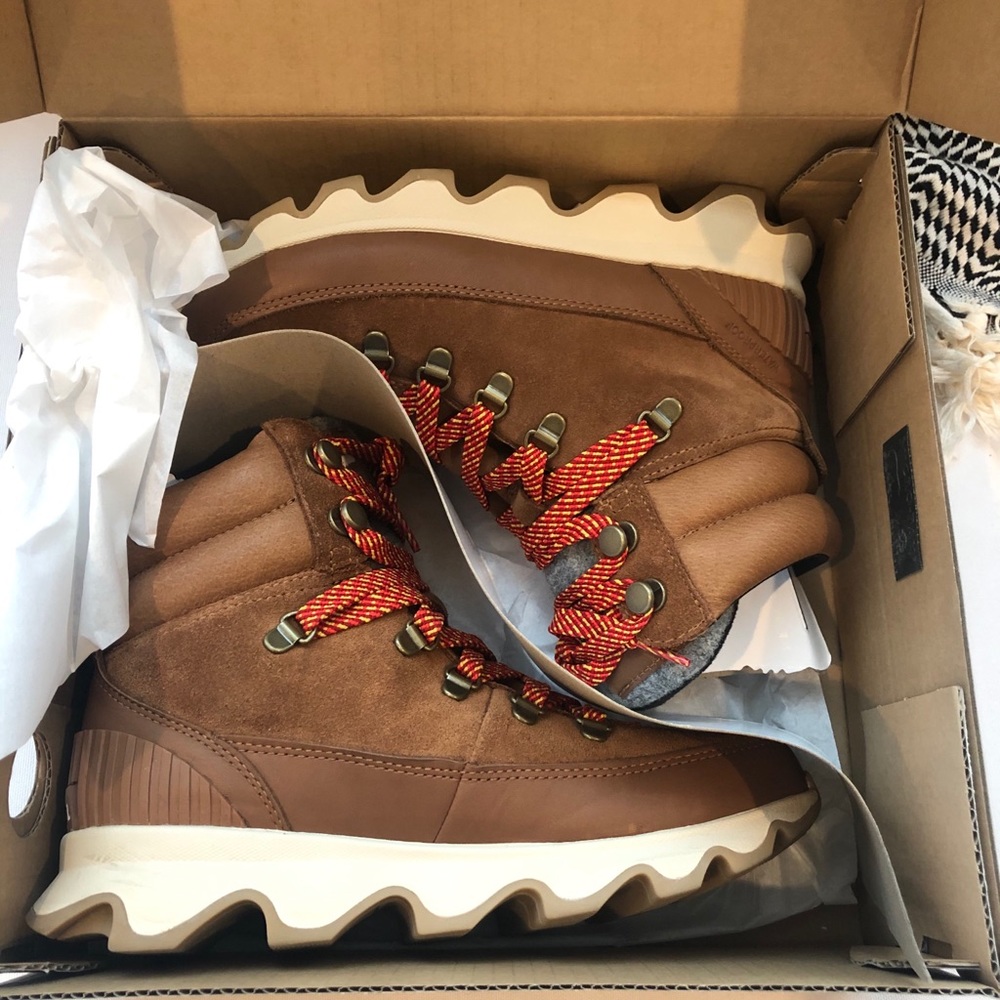❤️NEW! SOREL KINETIC CONQUEST❤️